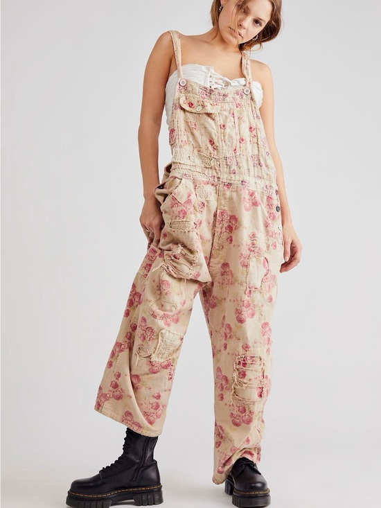 Magnolia Pearl Pants - Magnolia Pearl Daphne Floral Overalls One Size